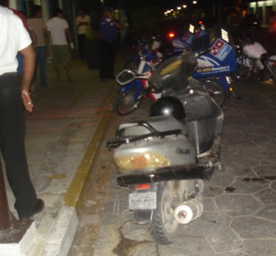 Casi entrega en lanchas sus pizas Dominos por accidente en Progreso