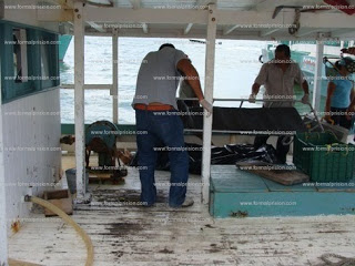 Pescador se infarta y cae muerto del barco