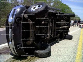 Progreseños de puente volcados en la carretera a Cancún