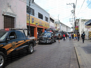 Operativo antirobos de la SSP en la zona de mercados deja cuatro detenidos