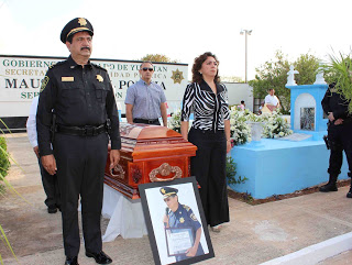 Sepultan con honores al ex director de la Policía Judicial  Henry Boldo