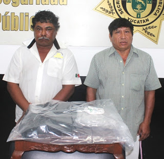 Sorprendidos con un kilo de mariguana en un taxi