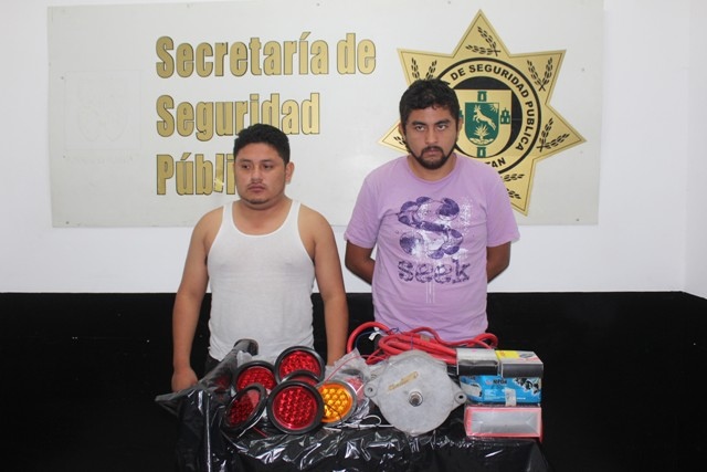 Los sorprende la SSP robando autopartes