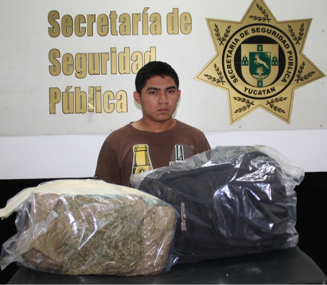 Sorprendido llevando mariguana para los "spring breakers" de Cancún