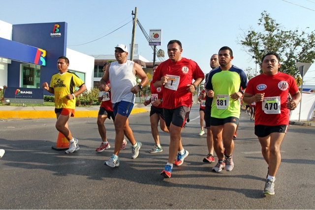 Realizan Carrera de los Amigos en Altabrisa