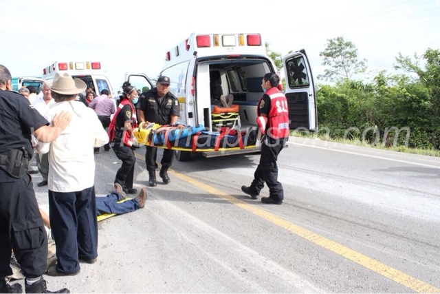 Tres muertos y 17 heridos en accidente carretero en Yucatán