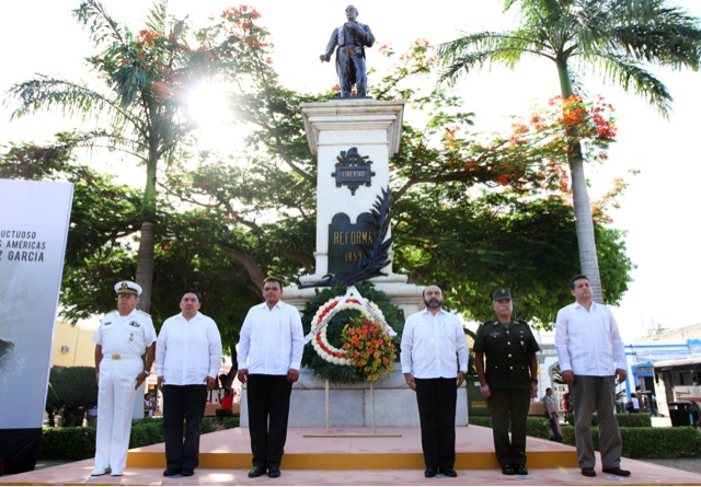 Conmemoran aniversario luctuoso de Benito Juárez.