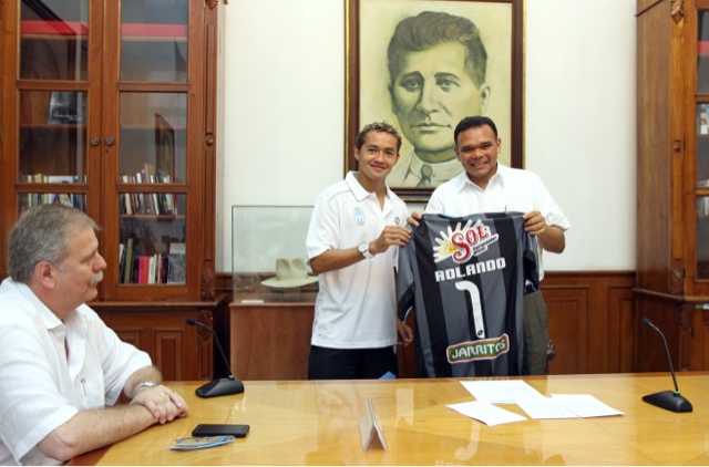 Se reúne el Gobernador con el plantel de los Venados del Club de Fútbol
Mérida.