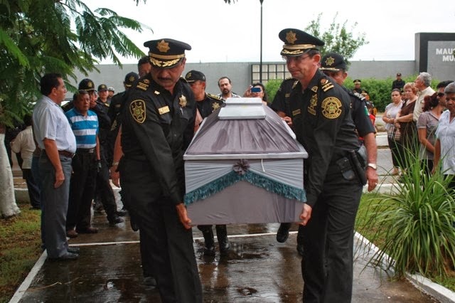 Sepultan al Cmdte, Barraza Beltrán