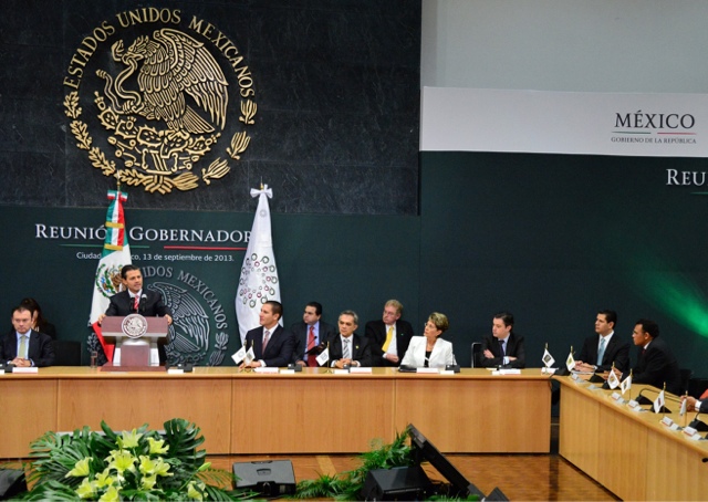 Asiste Gobernador de Yucatán a presentación del Programa de Aceleración
Económica