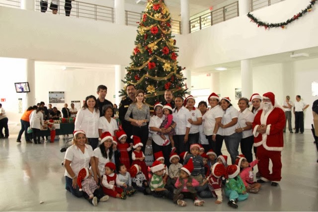 Encienden árbol navideño en la SSP