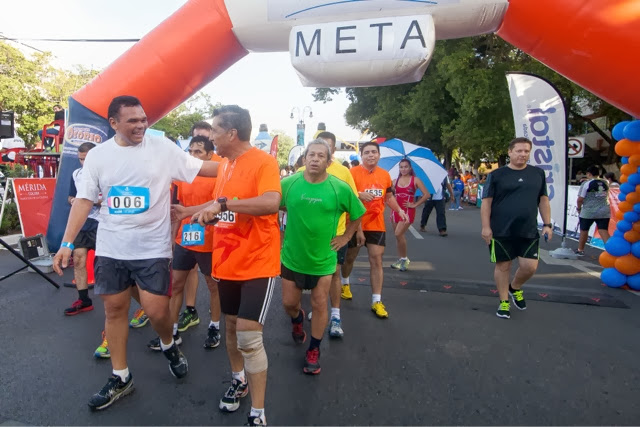 Participa el Gobernador en Maratón Internacional de Mérida