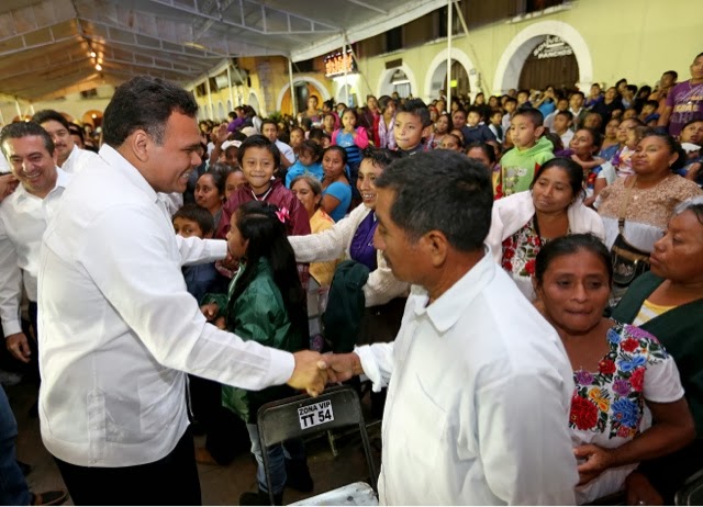 Gobierno del Estado contribuirá al impulso de la zona Oriente de
Yucatán: RZB