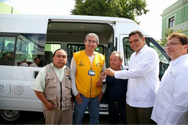 Renuevan parque vehicular a la Secretaría de Salud de Yucatán