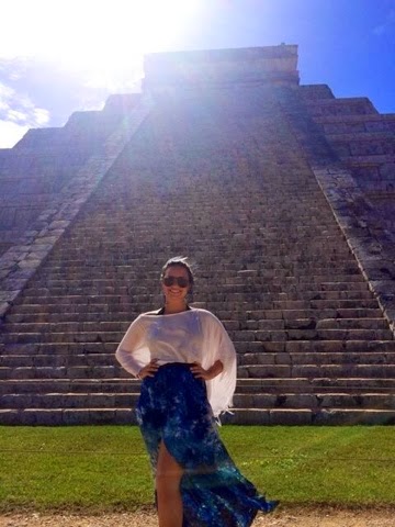 Demi Lovato de vacaciones en Chichén Itzá