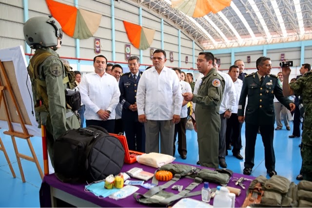 Conmemoran Día de la Fuerza Aérea Mexicana