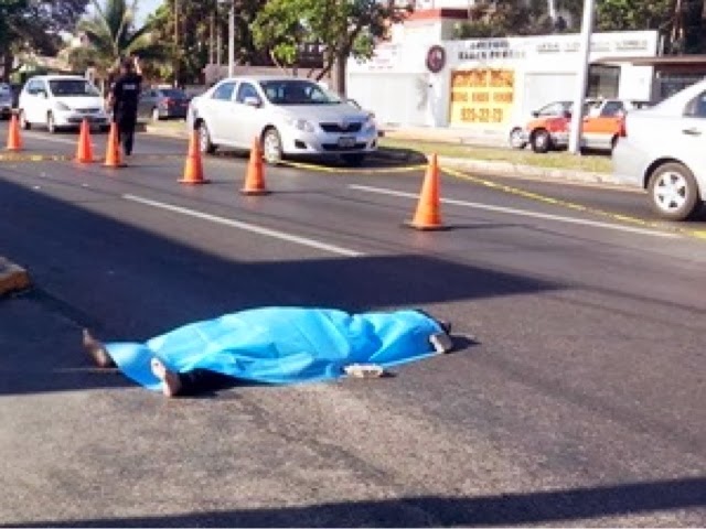 Camionero arrolla y mata a una de sus pasajeras