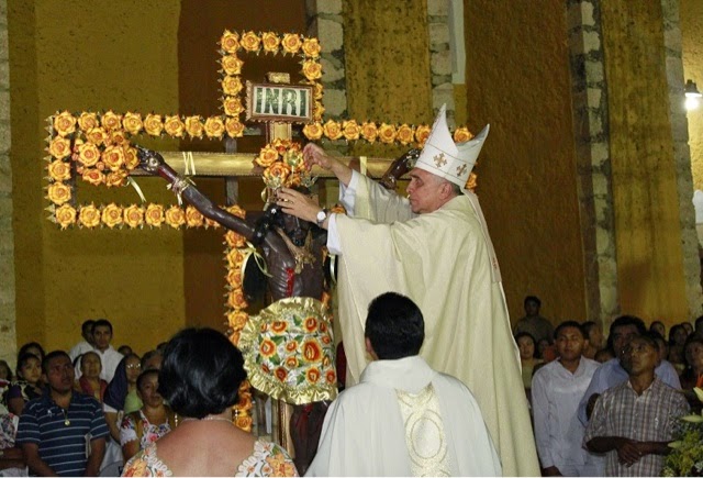 Roban joyas del Cristo Negro y la campana de una Iglesia