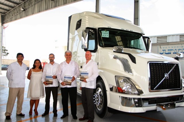 Volvo instala agencia especializada en unidades de autotransporte y
carga.