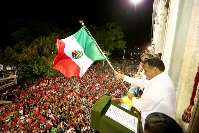 Asisten 50,000 personas a la ceremonia del Gritó de Independencia en
Mérida