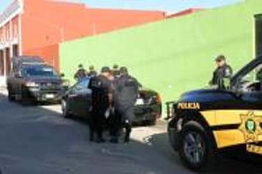 Aparece en Espita auto robado en Mérida