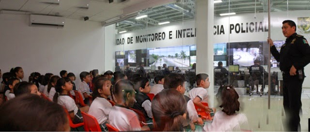 Visitan la Umipol de SSP alumnos de la escuela "El Castañar"