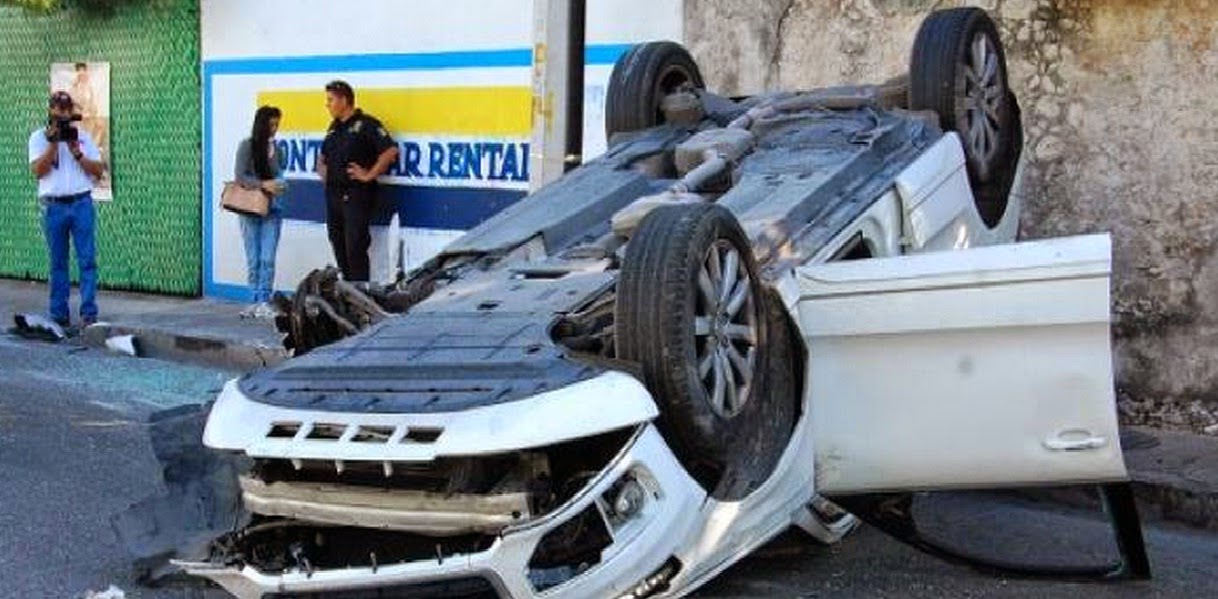 Choca y abandona a mujer que conoció en una noche de copas