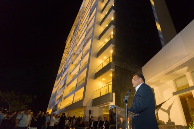 Inaugura el Gobernador nuevo complejo habitacional al norte de Mérida