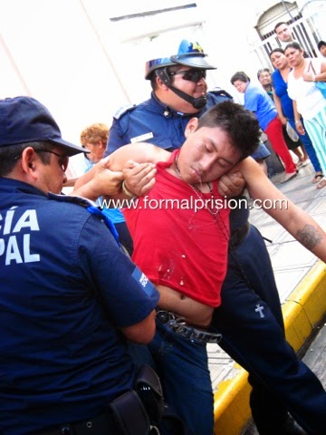 Lo "empastillan" en una cantina y se vuelve "torero"