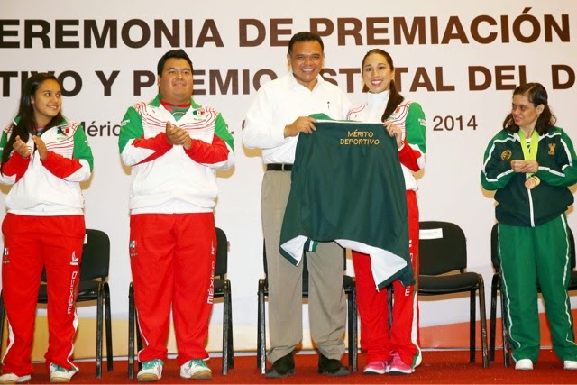 Entregan Mérito Deportivo y Premio Estatal del Deporte 2014.