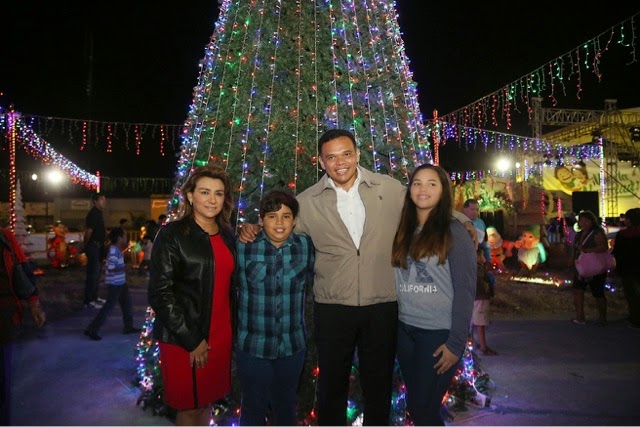 Abre sus puertas la feria “Viva la Navidad” 2014