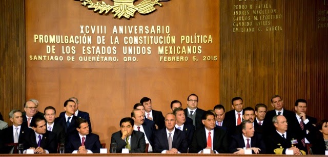 Asiste el Gobernador a ceremonia del 98 aniversario de la Constitución
mexicana