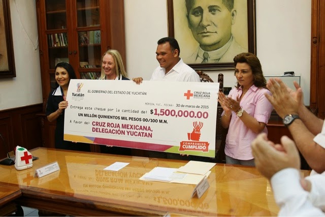 Con donativo, respaldan colecta anual de Cruz Roja Mexicana