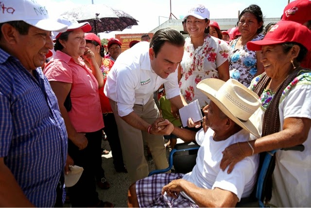 Nerio Torres cerca de llevar sus propuestas a todas las comisarías de
Mérida