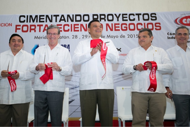 Se inauguró la 18ª edición de la Expo Construcción Yucatán 2015.
