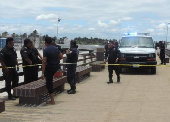 Se ahoga vagabundo en un muelle de Yucatán