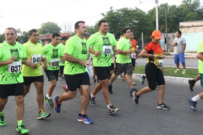 El Gobernador participa en la Carrera del Día del Abogado