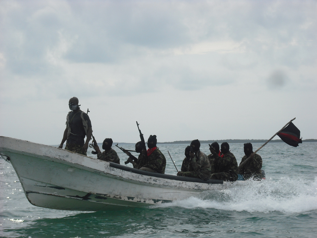 A disposición del juez dos piratas por asalto a barcos langosteros