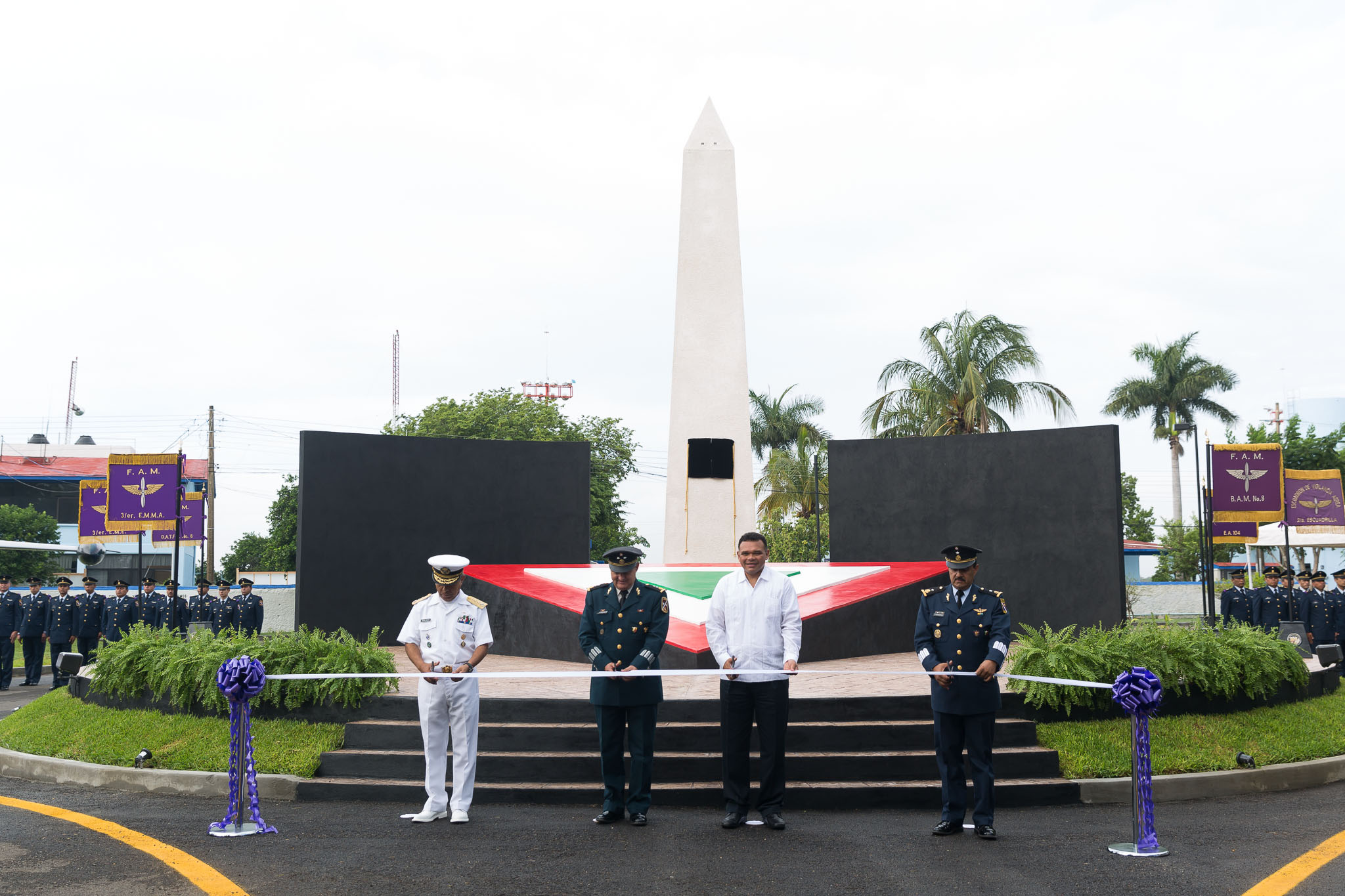 Inauguran obelisco conmemorativo al Centenario de la Fuerza Aérea Mexicana