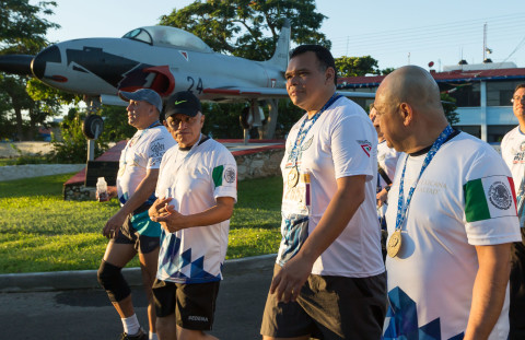 Con medio maratón, conmemoran 100 años de la Fuerza Aérea Mexicana