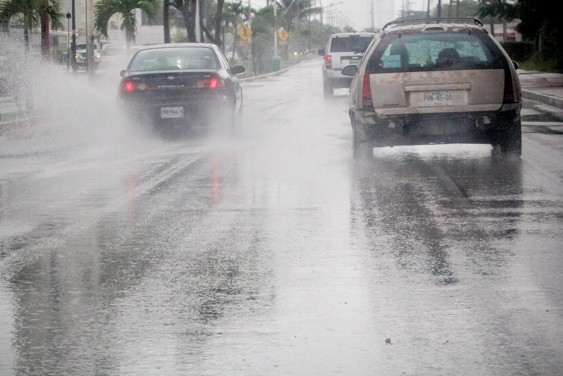 Fin de semana con muchísimo calor y algunas lluvias