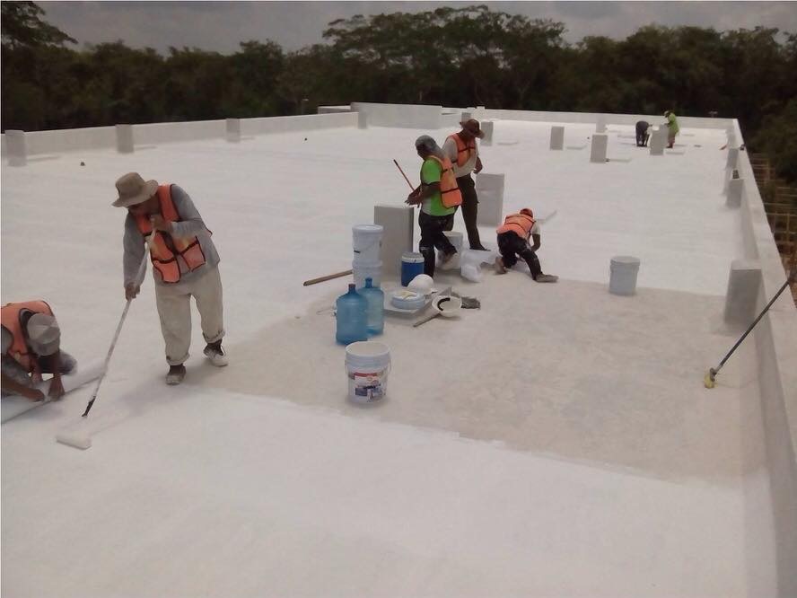 Avanzan trabajos en Hospital General de Tekax