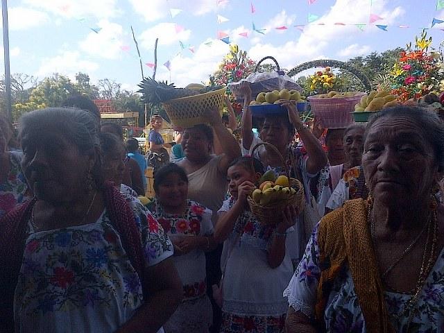 Verduleras toman las calles en Yucatán