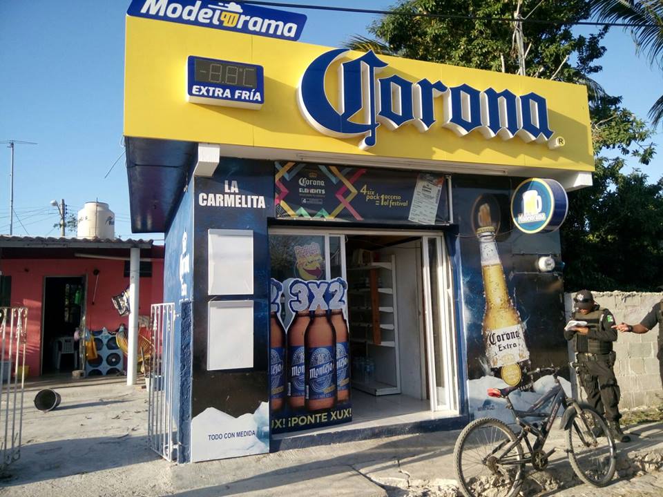 Convierten agencia de cervezas en cantina con todo y botana