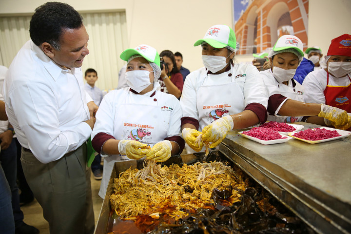 Yucatán recupera Récord Guinness con la cochinita pibil más grande del mundo