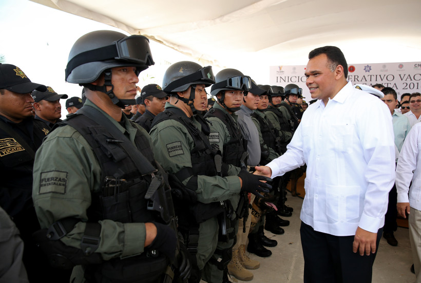 No debemos bajar la guardia en materia de seguridad: Rolando Zapata