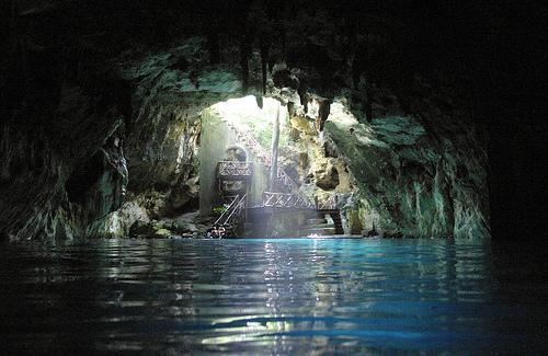 Sin querer, turista graba su propia muerte en cenote de Yucatán