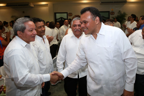 Celebran el XI aniversario de la Constitución del Congreso del Trabajo.