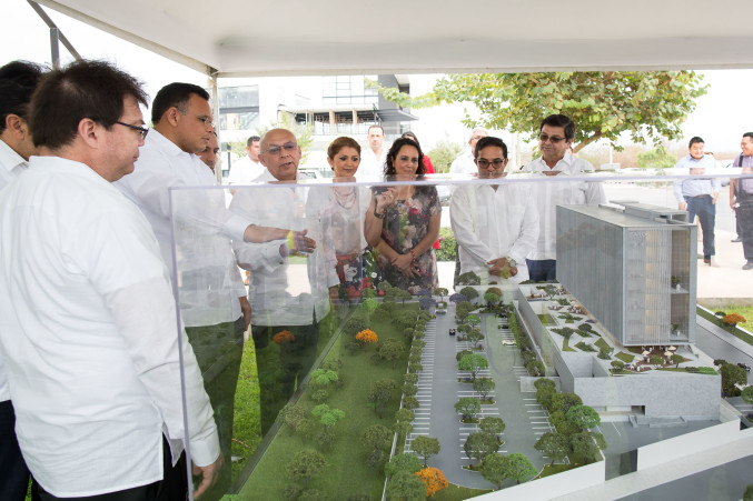 Inicia la construcción del Hospital Faro del Mayab