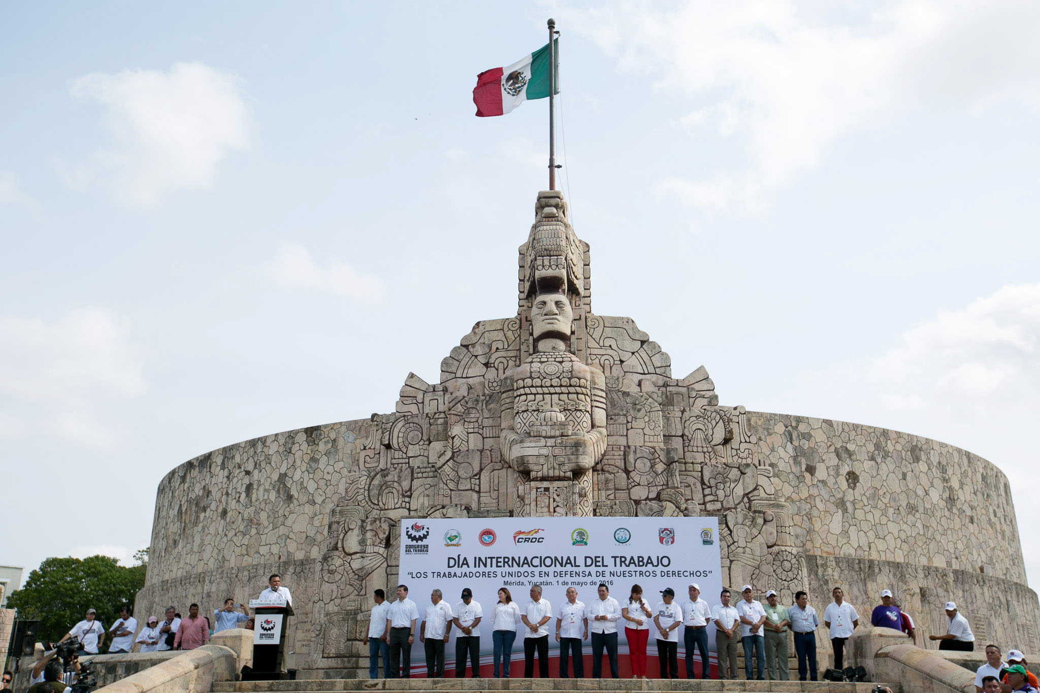 Trabajadores de Yucatán, clave para las inversiones: RZB